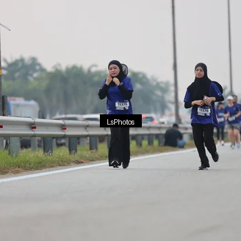 Runner Photo 7368459