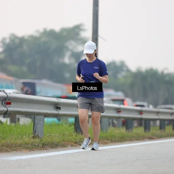 Runner Photo 7368475