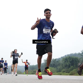 Runner Photo 7368487