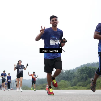 Runner Photo 7368493
