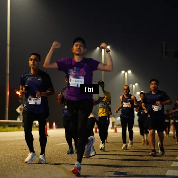 Runner Photo 7368497