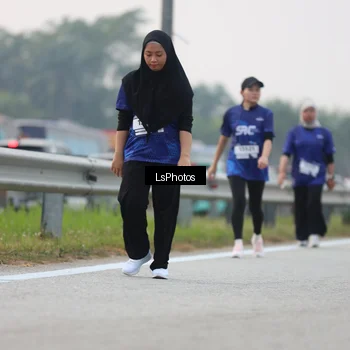Runner Photo 7368498