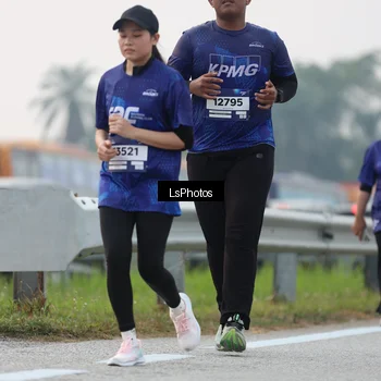 Runner Photo 7368504