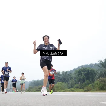 Runner Photo 7368558