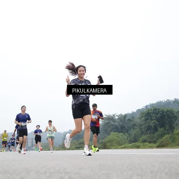 Runner Photo 7368560