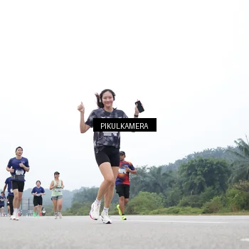 Runner Photo 7368561