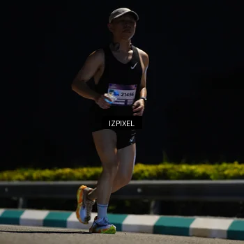 Runner Photo 7368569