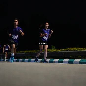 Runner Photo 7368591