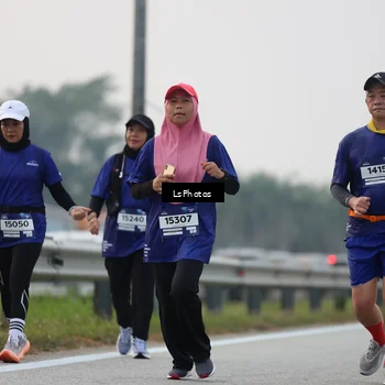 Runner Photo 7368605