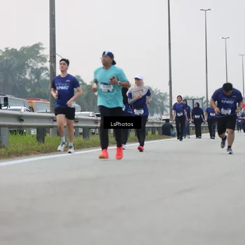 Runner Photo 7368625
