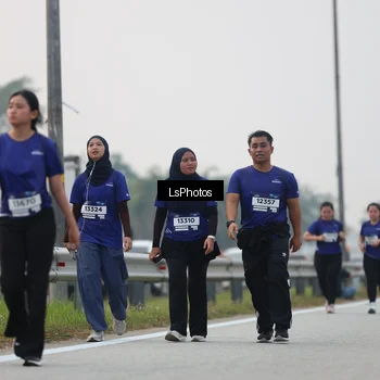 Runner Photo 7368641