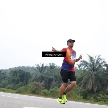 Runner Photo 7368693