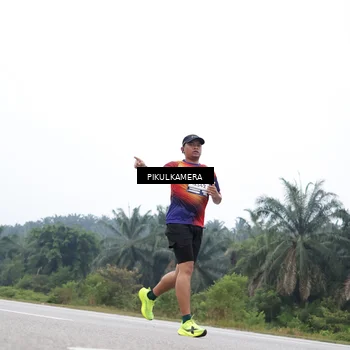 Runner Photo 7368702