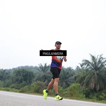 Runner Photo 7368709