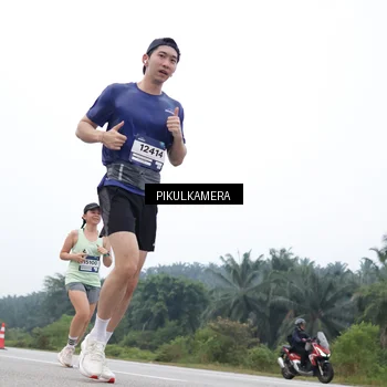 Runner Photo 7368712