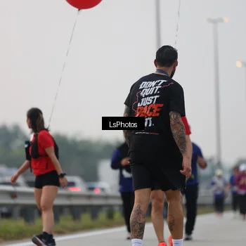 Runner Photo 7368735