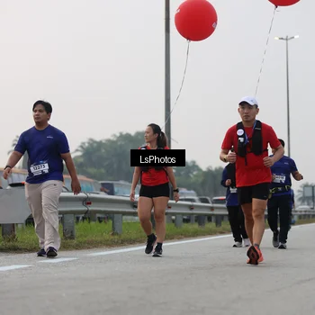 Runner Photo 7368744
