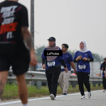 Runner Photo 7368748