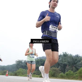 Runner Photo 7368750