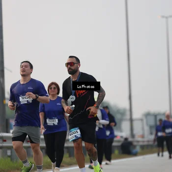 Runner Photo 7368769