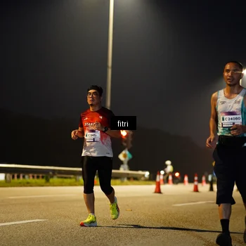 Runner Photo 7368785