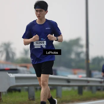 Runner Photo 7368822