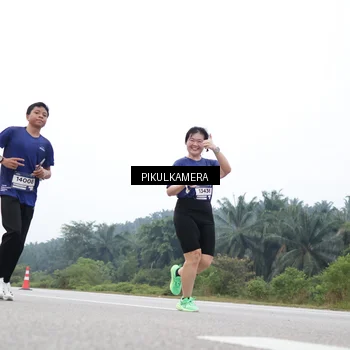 Runner Photo 7368824