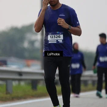 Runner Photo 7368839