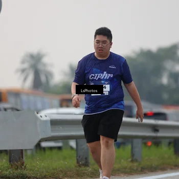 Runner Photo 7368840