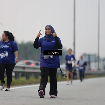 Runner Photo 7368862