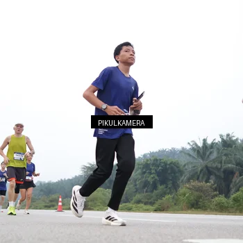 Runner Photo 7368863