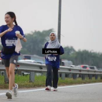 Runner Photo 7368892