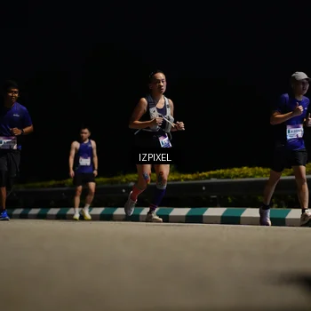 Runner Photo 7368894