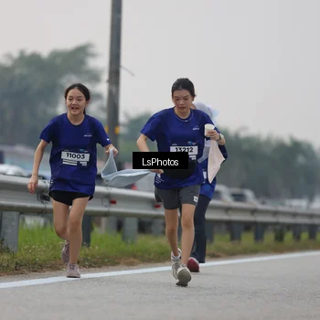 Runner Photo 7368899