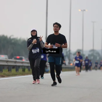Runner Photo 7368910