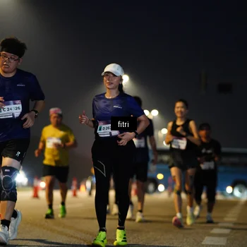 Runner Photo 7368949