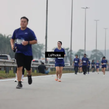 Runner Photo 7368953