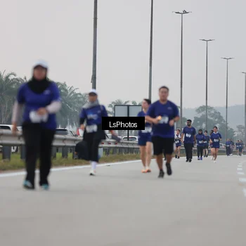 Runner Photo 7368972