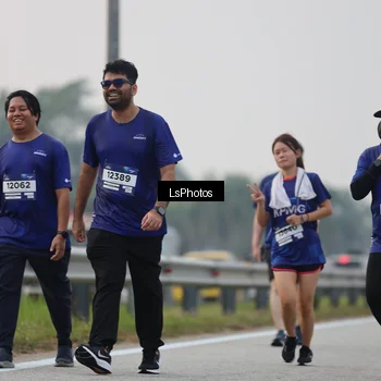 Runner Photo 7369002
