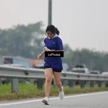 Runner Photo 7369003