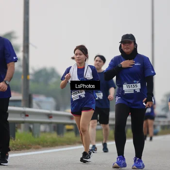 Runner Photo 7369005