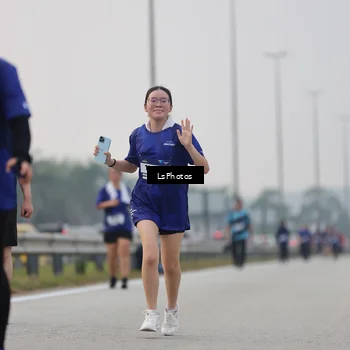 Runner Photo 7369041