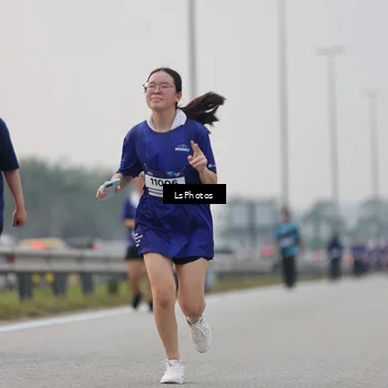 Runner Photo 7369043