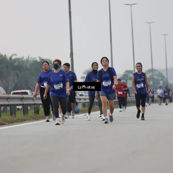 Runner Photo 7369077
