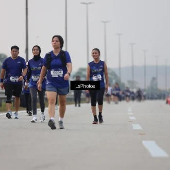 Runner Photo 7369087