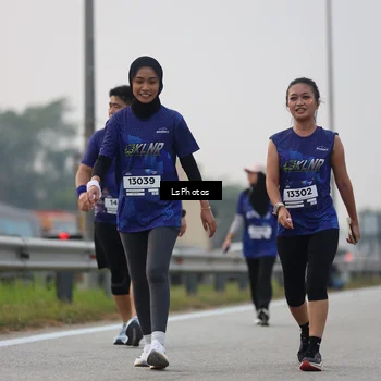 Runner Photo 7369124