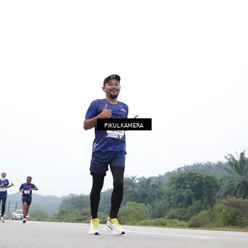 Runner Photo 7369139