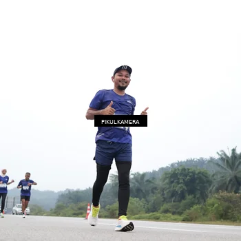 Runner Photo 7369145