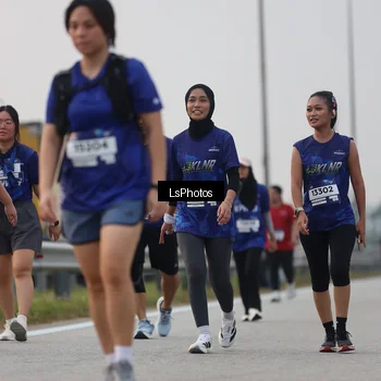 Runner Photo 7369149