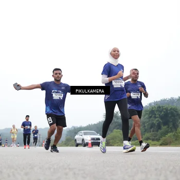 Runner Photo 7369200